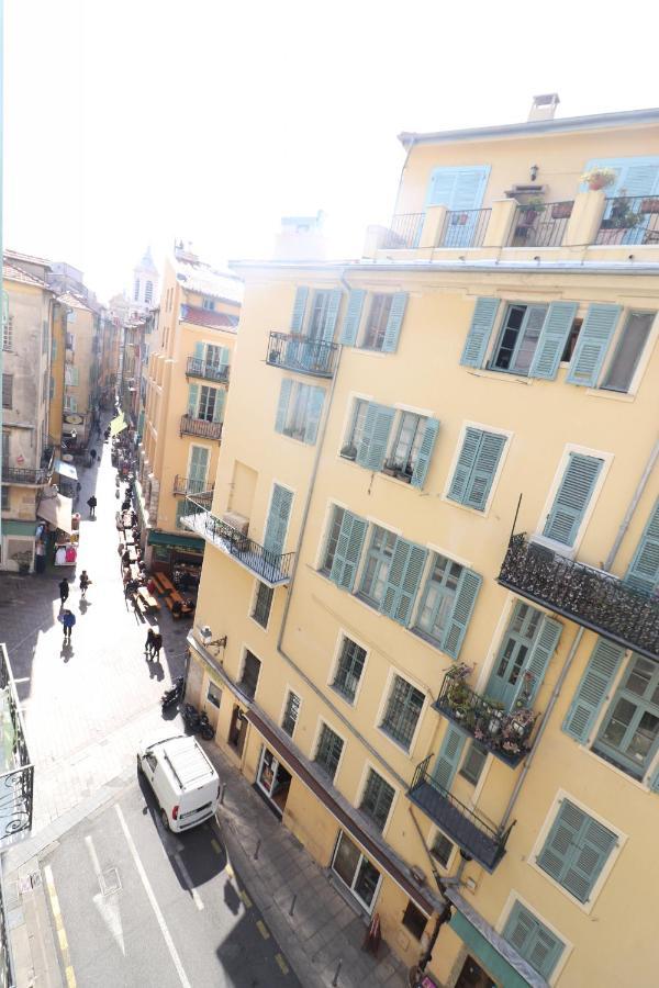 Lumineux 3 Pièces - Vieux - Clim - Wifi *